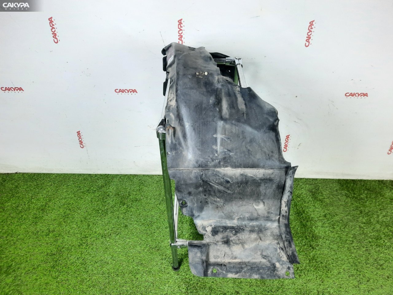 Подкрылок передний правый Toyota Chaser GX81 1G-FE: купить в Сакура Красноярск.
