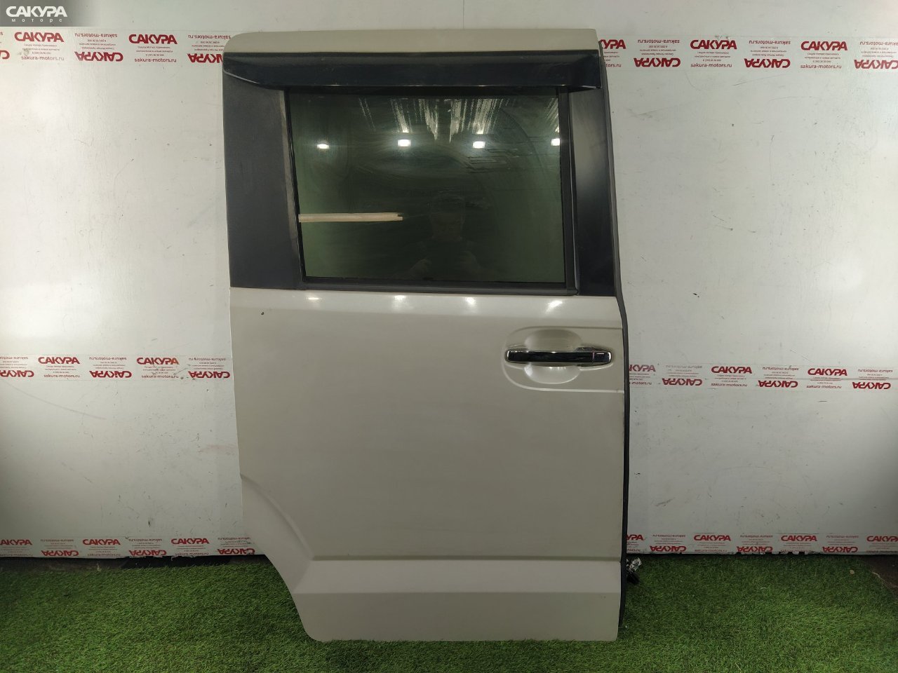 Дверь боковая задняя правая Honda N-BOX CUSTOM JF1 S07A: купить в Сакура Красноярск.