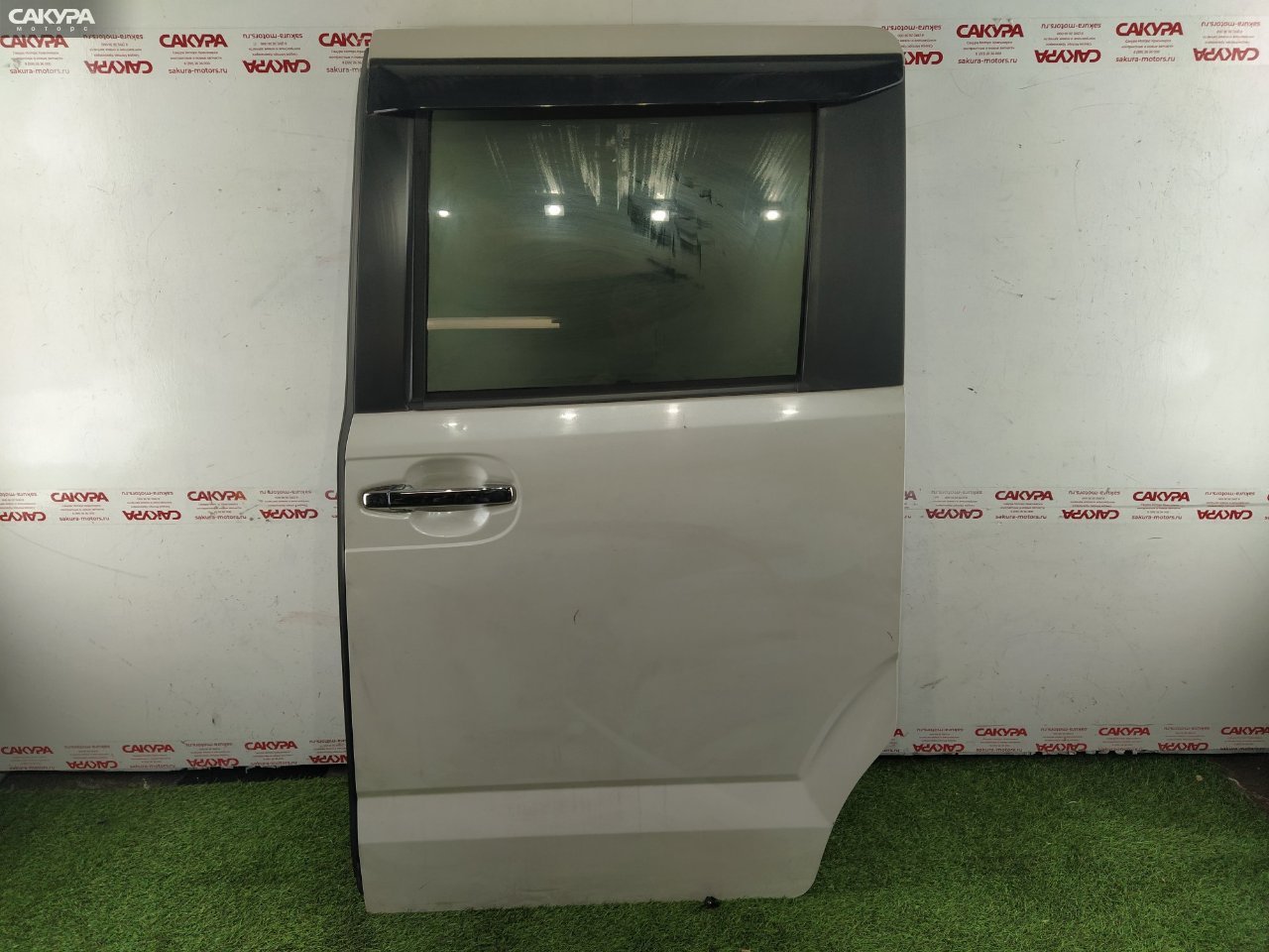 Дверь боковая задняя левая Honda N-BOX CUSTOM JF1 S07A: купить в Сакура Красноярск.