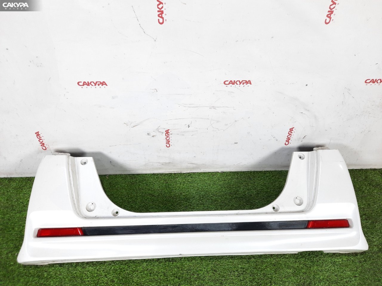 Бампер задний Honda N-BOX CUSTOM JF1 S07A: купить в Сакура Красноярск.