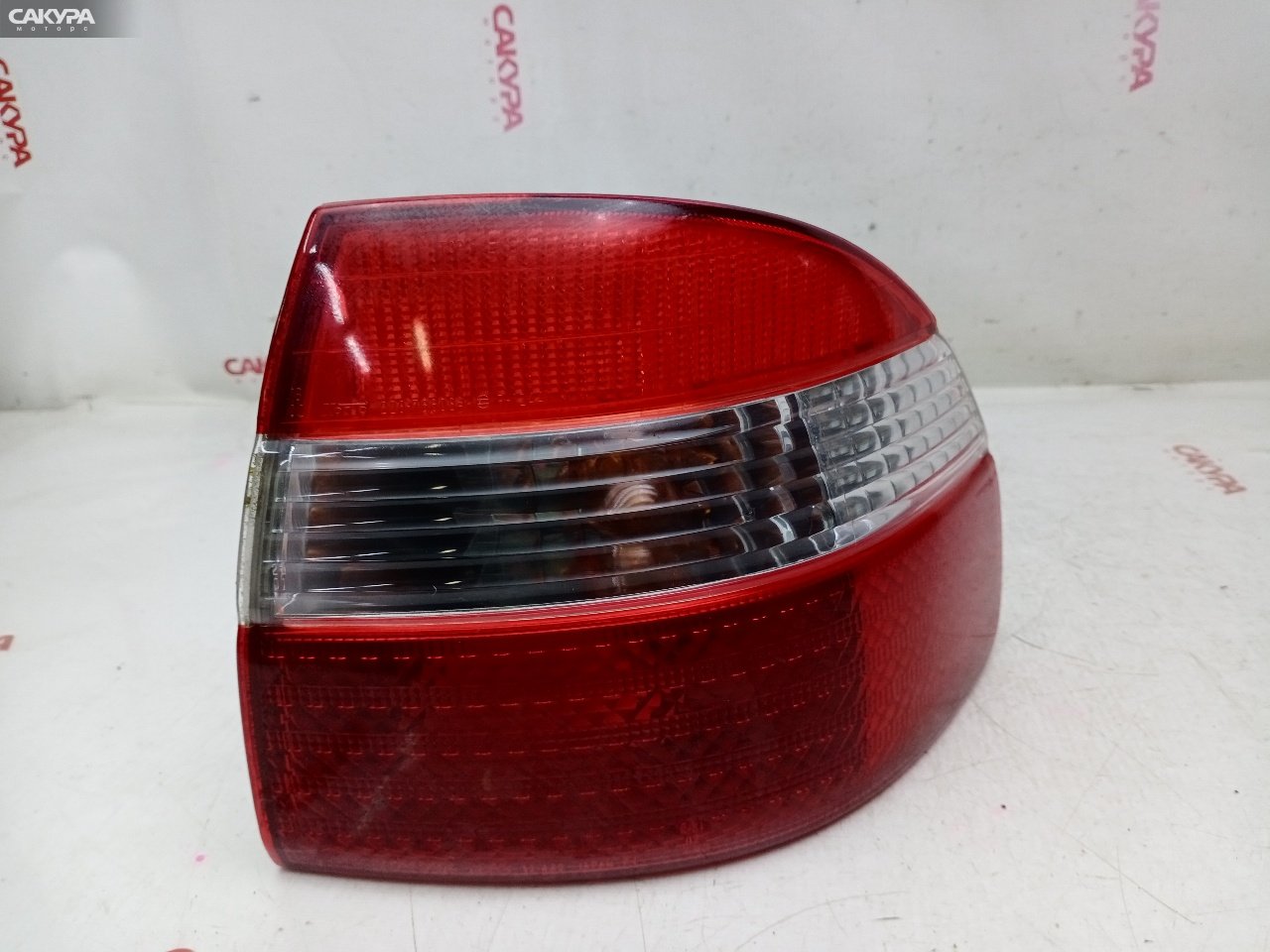 Фонарь стоп-сигнала правый Toyota Corolla AE110 5A-FE 12-442: купить в Сакура Красноярск.