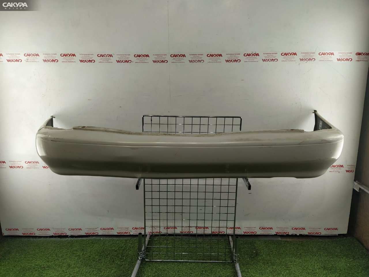 Бампер задний Toyota Corolla AE110 5A-FE Y2A4A2: купить в Сакура Красноярск.