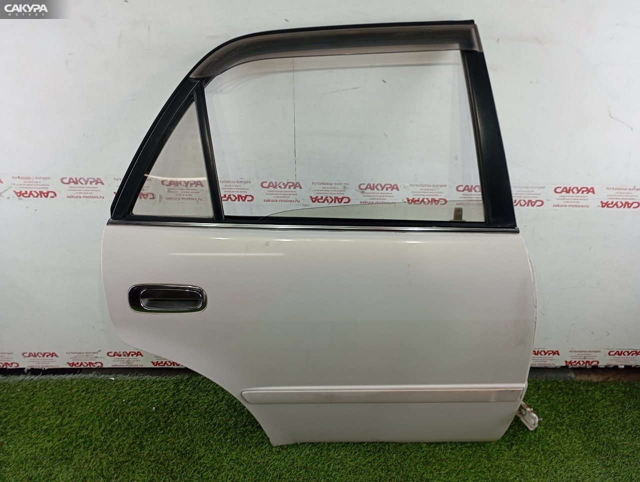 Дверь боковая задняя правая Toyota Corolla AE110 5A-FE: купить в Сакура Красноярск.