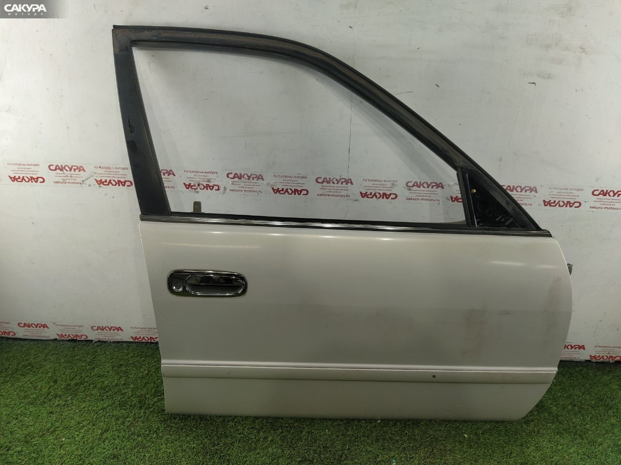 Дверь боковая передняя правая Toyota Corolla AE110 5A-FE: купить в Сакура Красноярск.