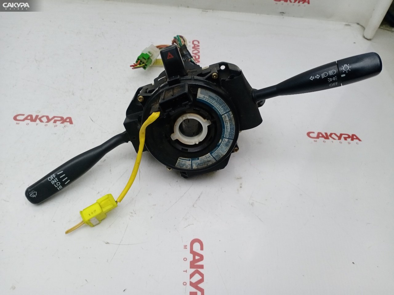 Переключатели подрулевые Toyota Duet M111A K3-VE2: купить в Сакура Красноярск.