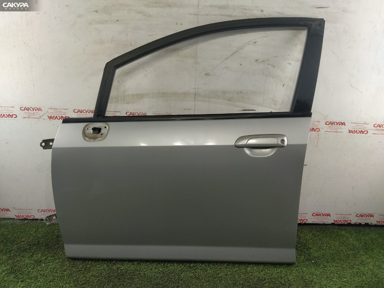 Дверь боковая передняя левая Honda FIT Aria GD8 L15A: купить в Сакура Красноярск.