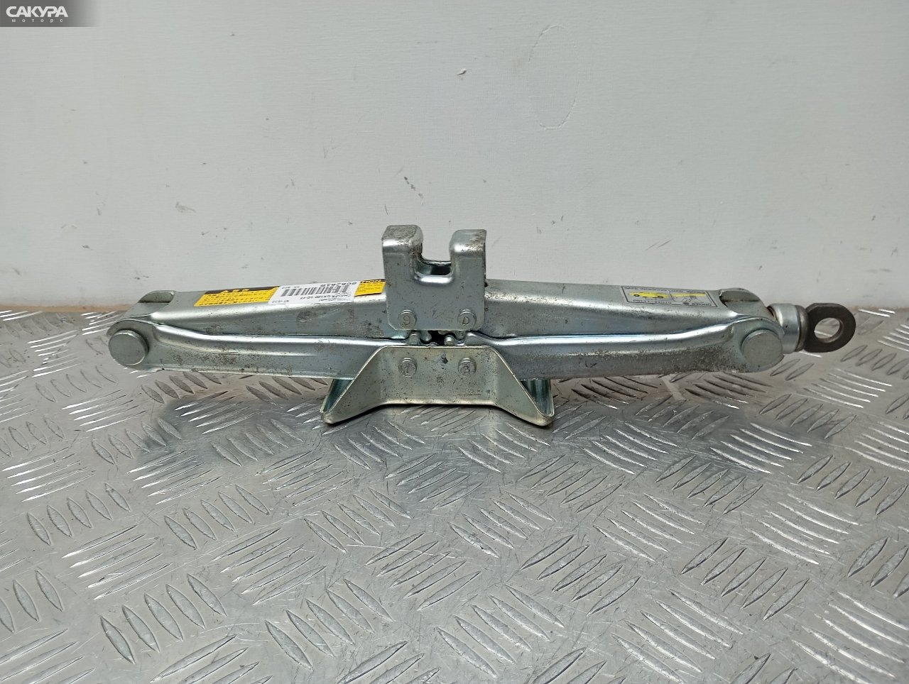 Домкрат Toyota Chaser GX100 1G-FE: купить в Сакура Красноярск.