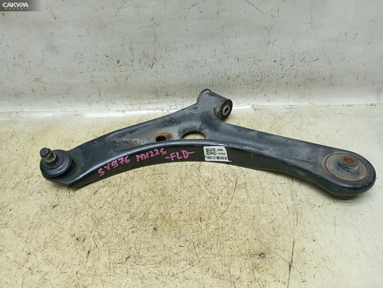 Рычаг подвески передний левый Suzuki Wagon R MH22S K6A-T: купить в Сакура Красноярск.