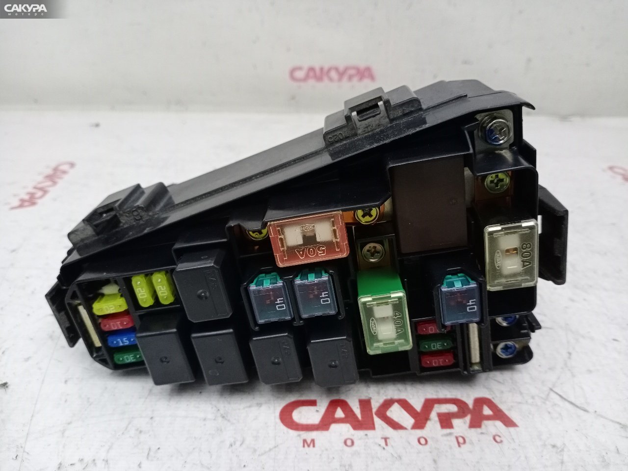 Блок реле и предохранителей Honda FIT GD1 L13A: купить в Сакура Красноярск.