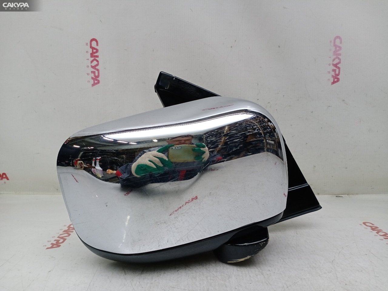 Зеркало боковое правое Mitsubishi Dingo CQ2A 4G15: купить в Сакура Красноярск.