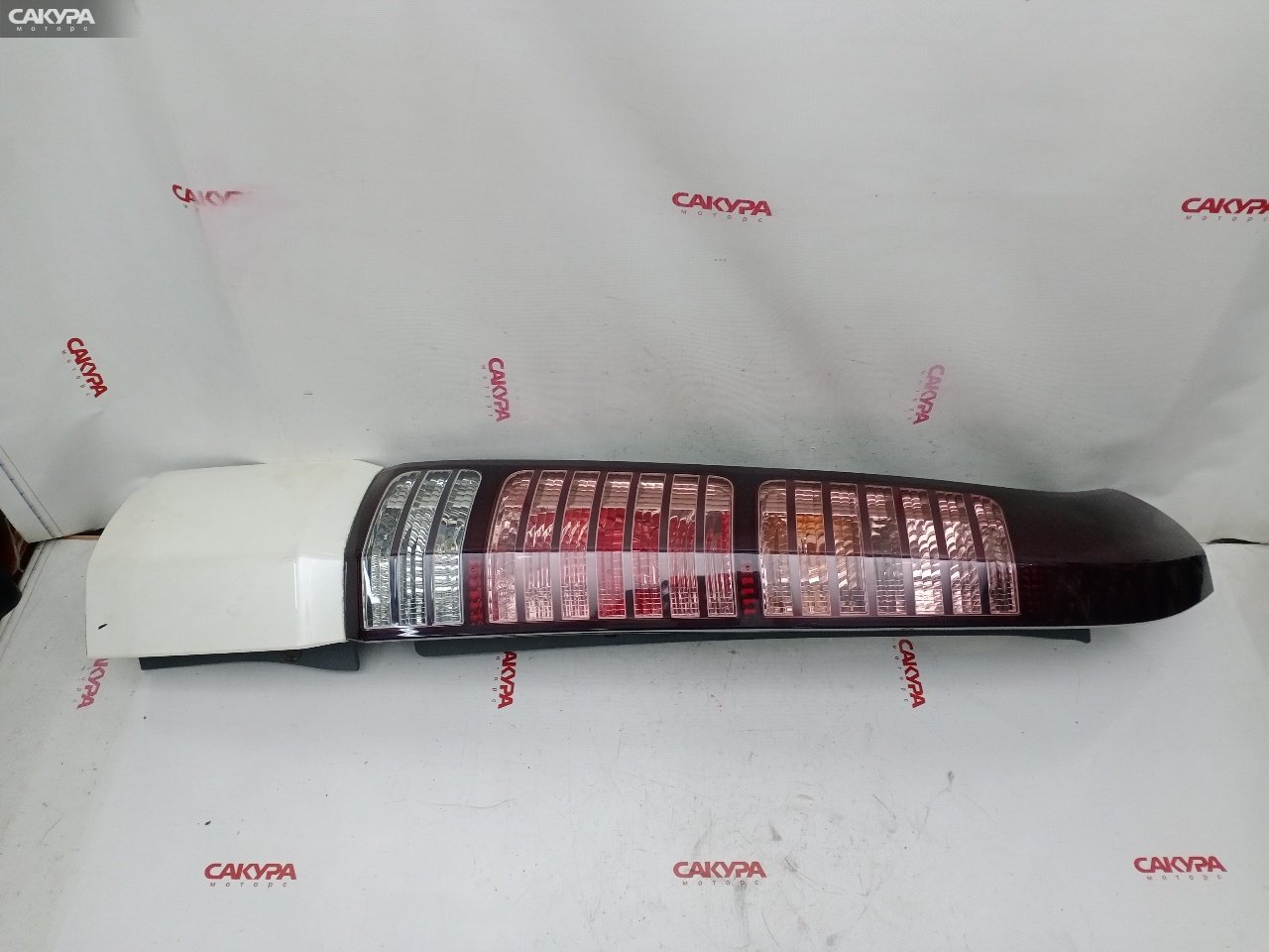 Фонарь стоп-сигнала левый Honda Stepwgn RF3 K20A P3494: купить в Сакура Красноярск.