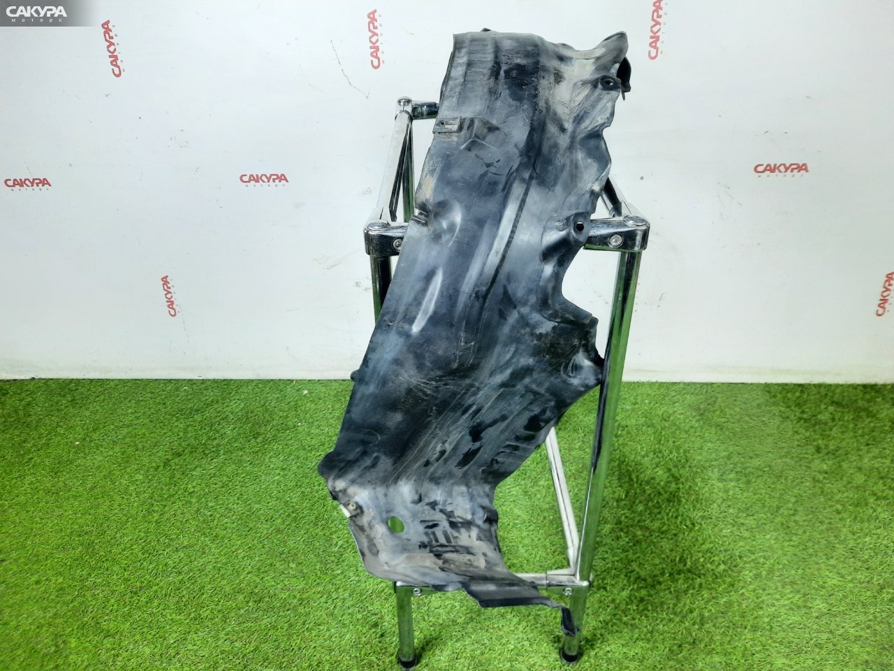 Подкрылок передний правый Nissan Sunny FB15 QG15DE: купить в Сакура Красноярск.