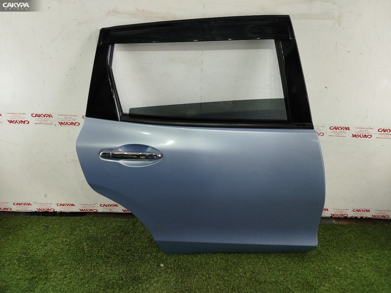 Дверь боковая задняя правая Honda Jade FR4 LEB: купить в Сакура Красноярск.