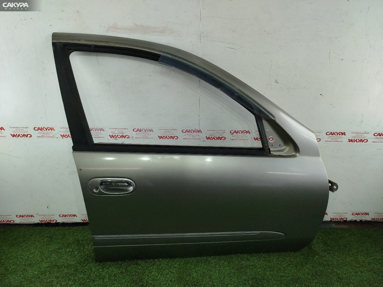 Дверь боковая передняя правая Nissan Bluebird Sylphy QG10 QG18DE: купить в Сакура Красноярск.