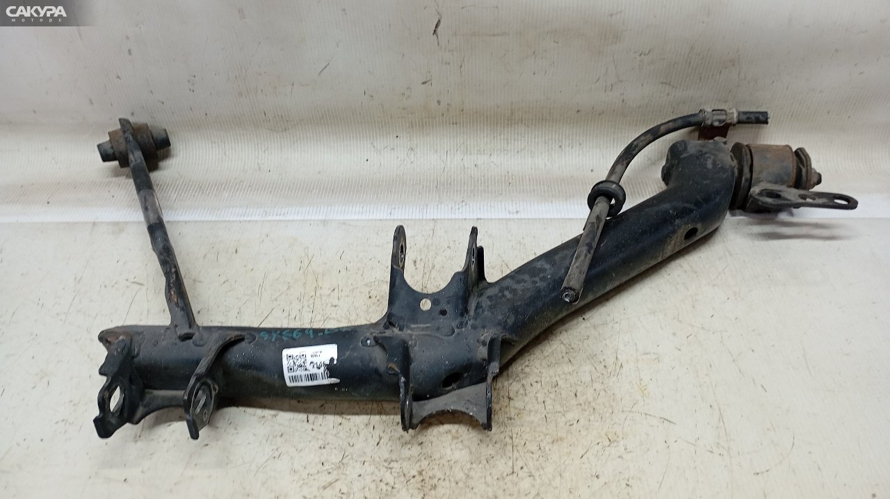 Рычаг подвески нижний задний правый Toyota Corolla Fielder NZE124G 1NZ-FE: купить в Сакура Красноярск.