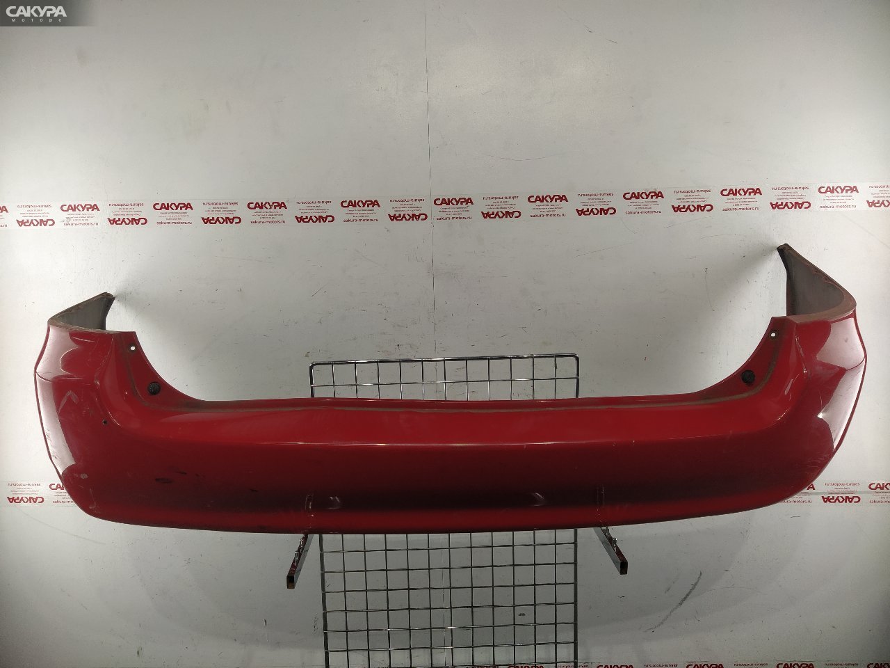 Бампер задний Toyota Corolla Fielder NZE124G 1NZ-FE: купить в Сакура Красноярск.