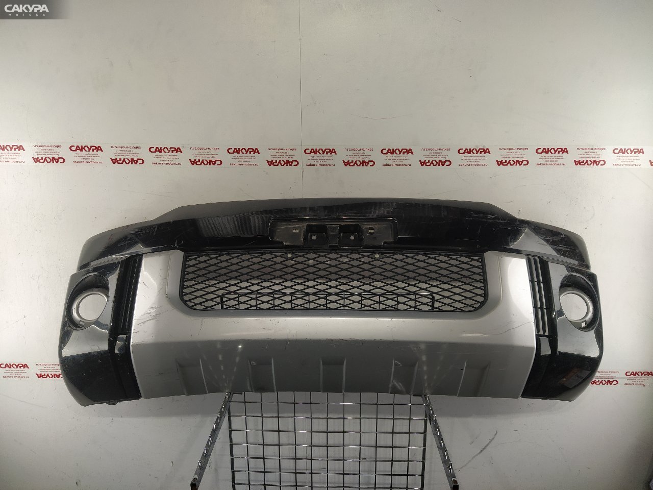 Бампер передний Mitsubishi Delica D:5 CV2W 4J11: купить в Сакура Красноярск.