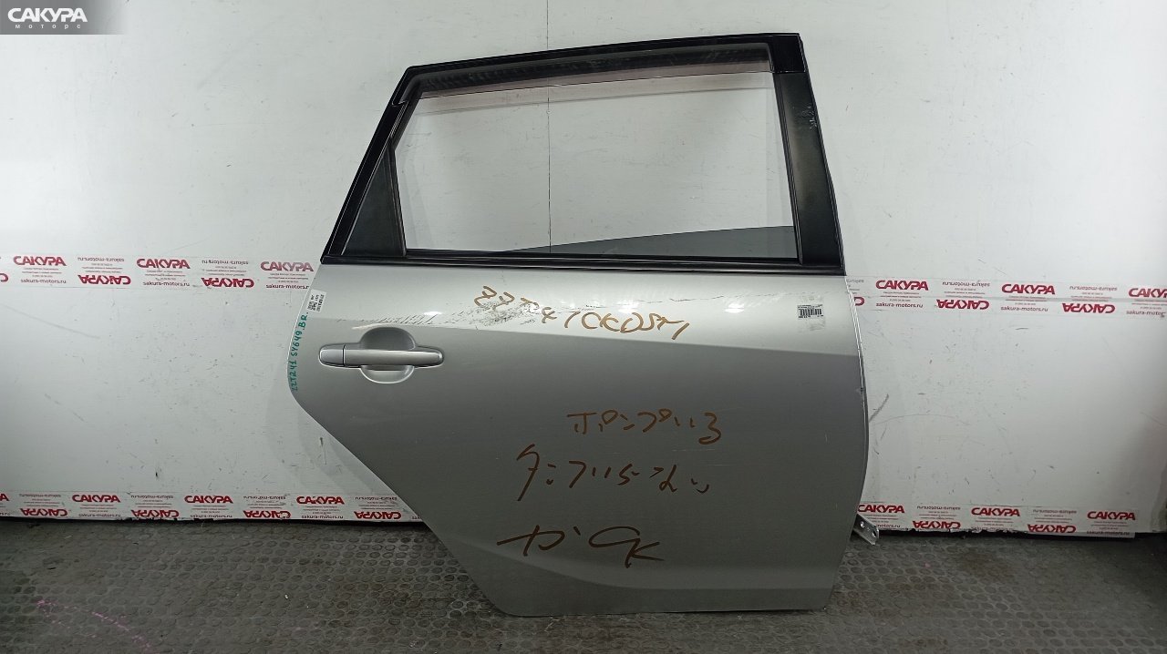 Дверь боковая задняя правая Toyota Caldina ZZT241W 1ZZ-FE: купить в Сакура Красноярск.