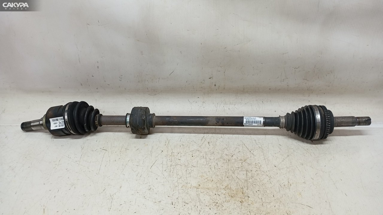Привод передний правый Toyota Vitz SCP13 2SZ-FE: купить в Сакура Красноярск.