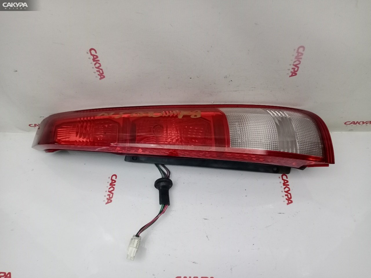 Фонарь стоп-сигнала правый Nissan X-TRAIL NT30 QR20DE 4913: купить в Сакура Красноярск.