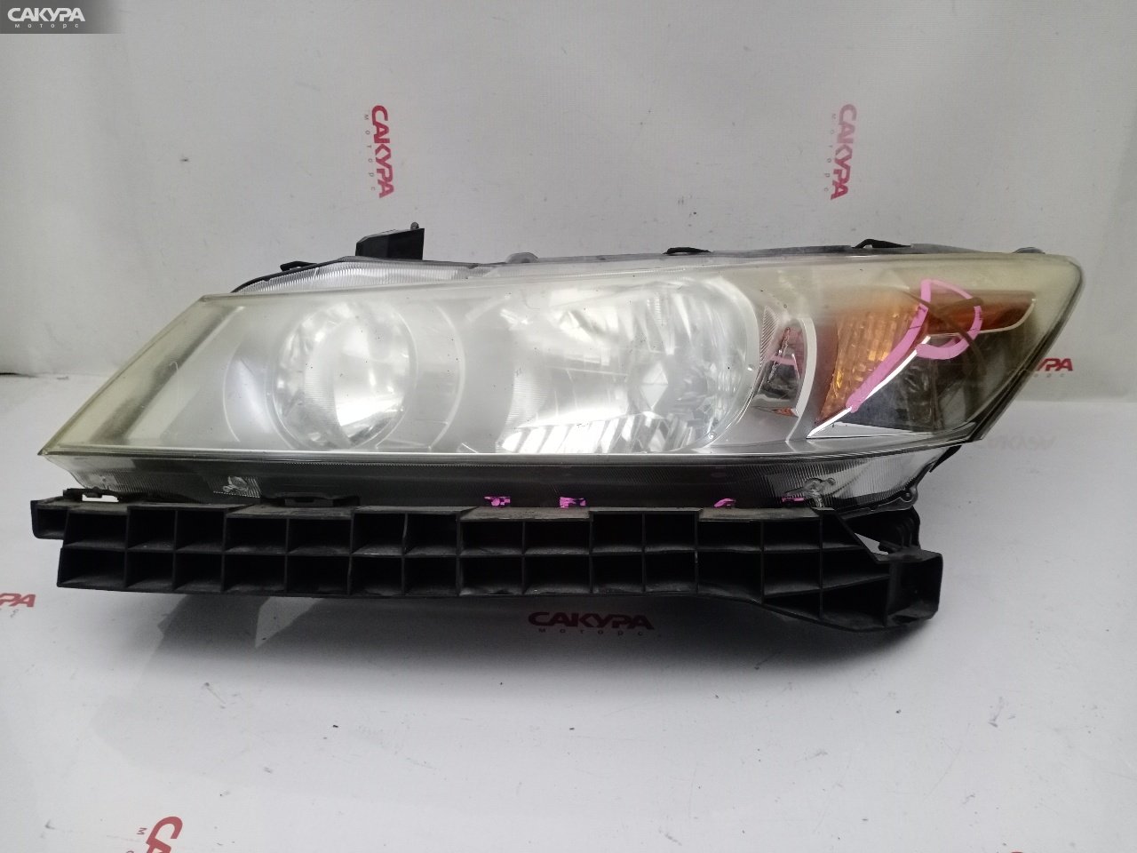 Фара левая Honda Stream RN6 R18A 100-22652: купить в Сакура Красноярск.