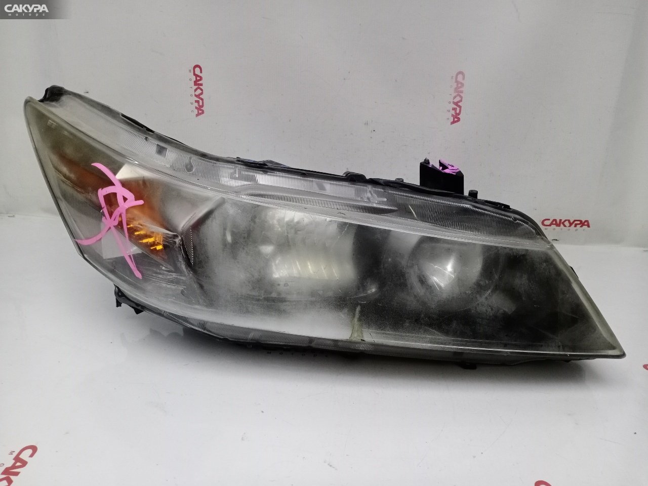 Фара правая Honda Stream RN6 R18A 100-22652: купить в Сакура Красноярск.