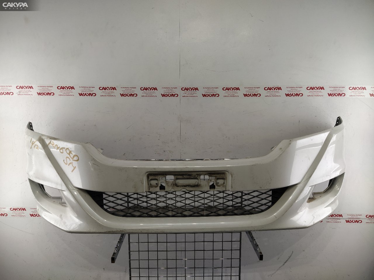 Бампер передний Honda Stream RN6 R18A: купить в Сакура Красноярск.