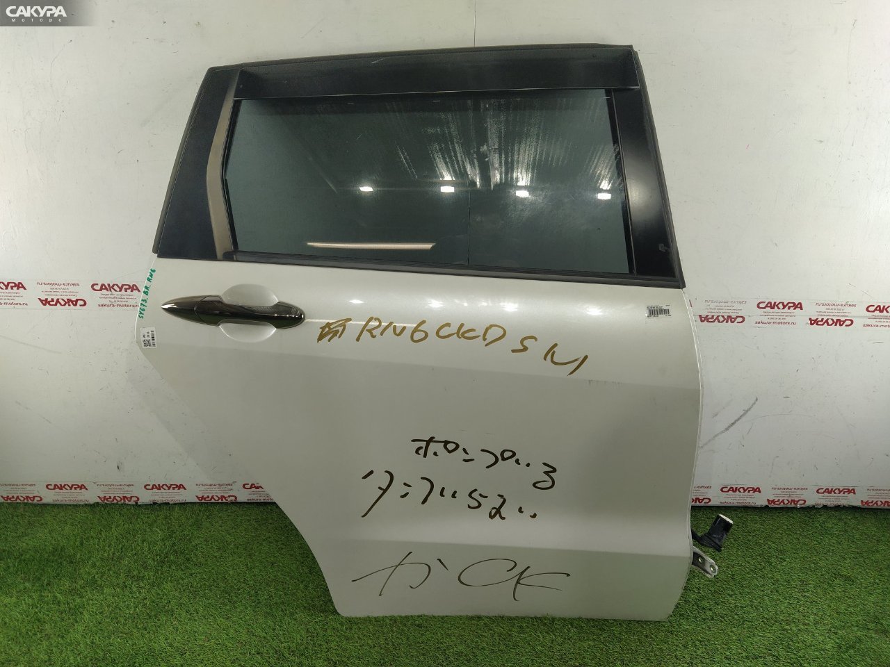 Дверь боковая задняя правая Honda Stream RN6 R18A: купить в Сакура Красноярск.