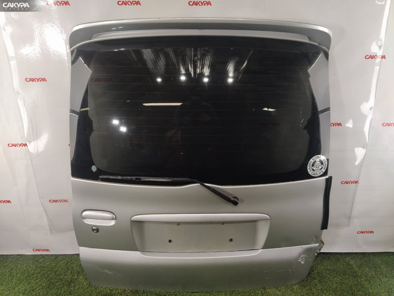 Дверь багажника Toyota Funcargo NCP20 2NZ-FE: купить в Сакура Красноярск.