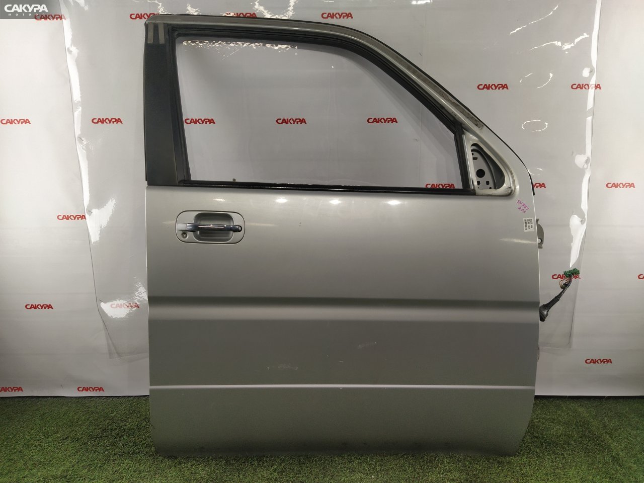 Дверь боковая передняя правая Honda Stepwgn RF1 B20B: купить в Сакура Красноярск.