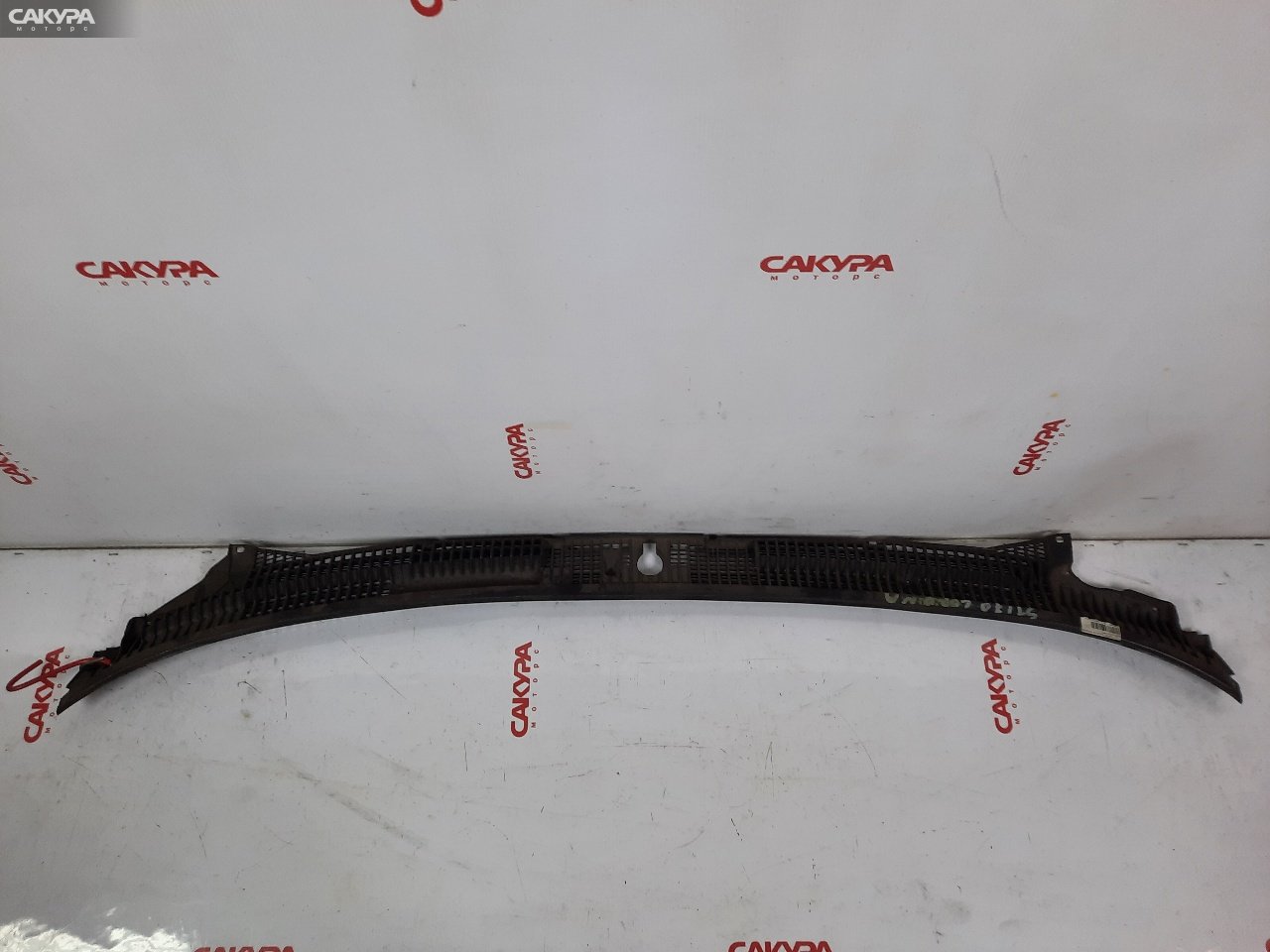 Решетка под лобовое стекло Toyota Corona ST170: купить в Сакура Красноярск.