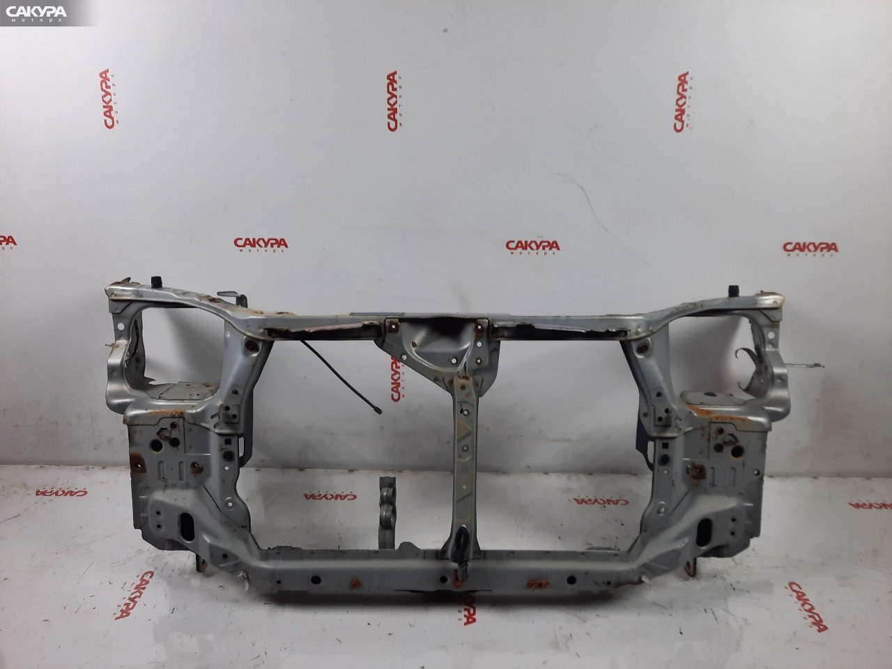 Рамка радиатора Honda Orthia EL2: купить в Сакура Красноярск.