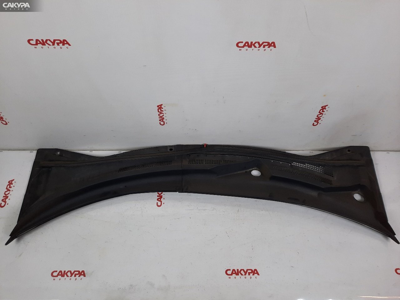 Решетка под лобовое стекло Nissan X-TRAIL NT30 QR20DE: купить в Сакура Красноярск.