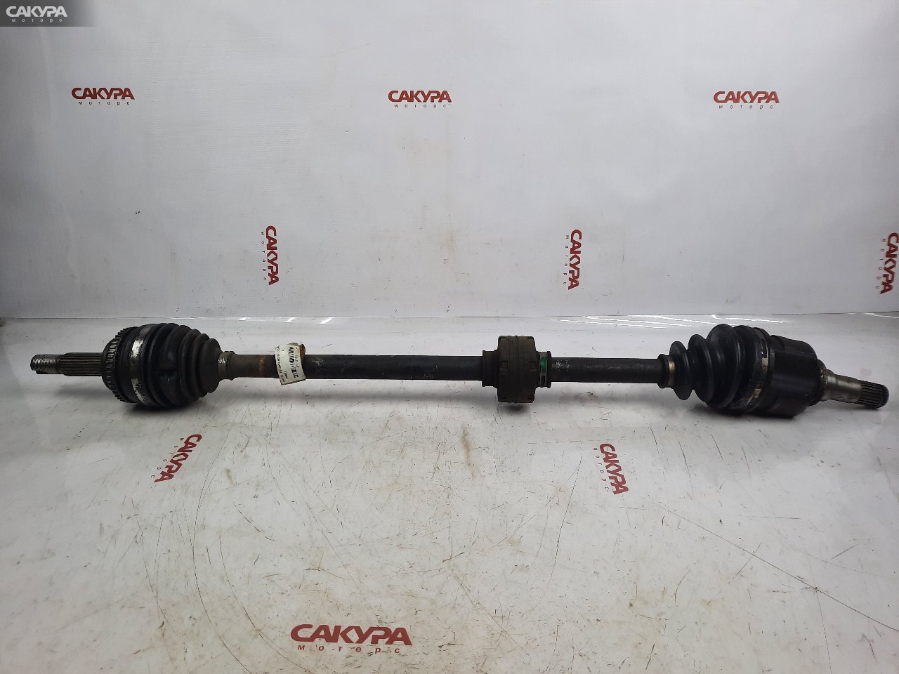 Привод передний правый Toyota Funcargo NCP20 2NZ-FE: купить в Сакура Красноярск.