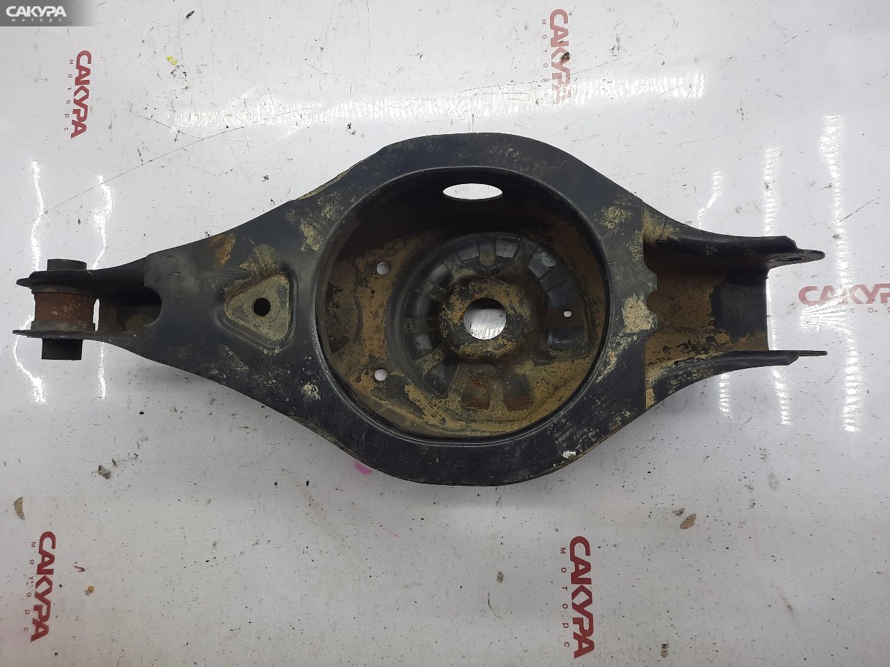 Рычаг подвески нижний задний Nissan Teana J31 VQ23DE: купить в Сакура Красноярск.