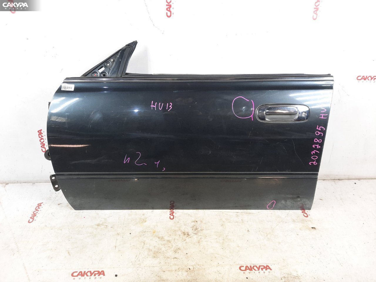 Дверь боковая передняя левая Nissan Bluebird HU13 SR20DE: купить в Сакура Красноярск.