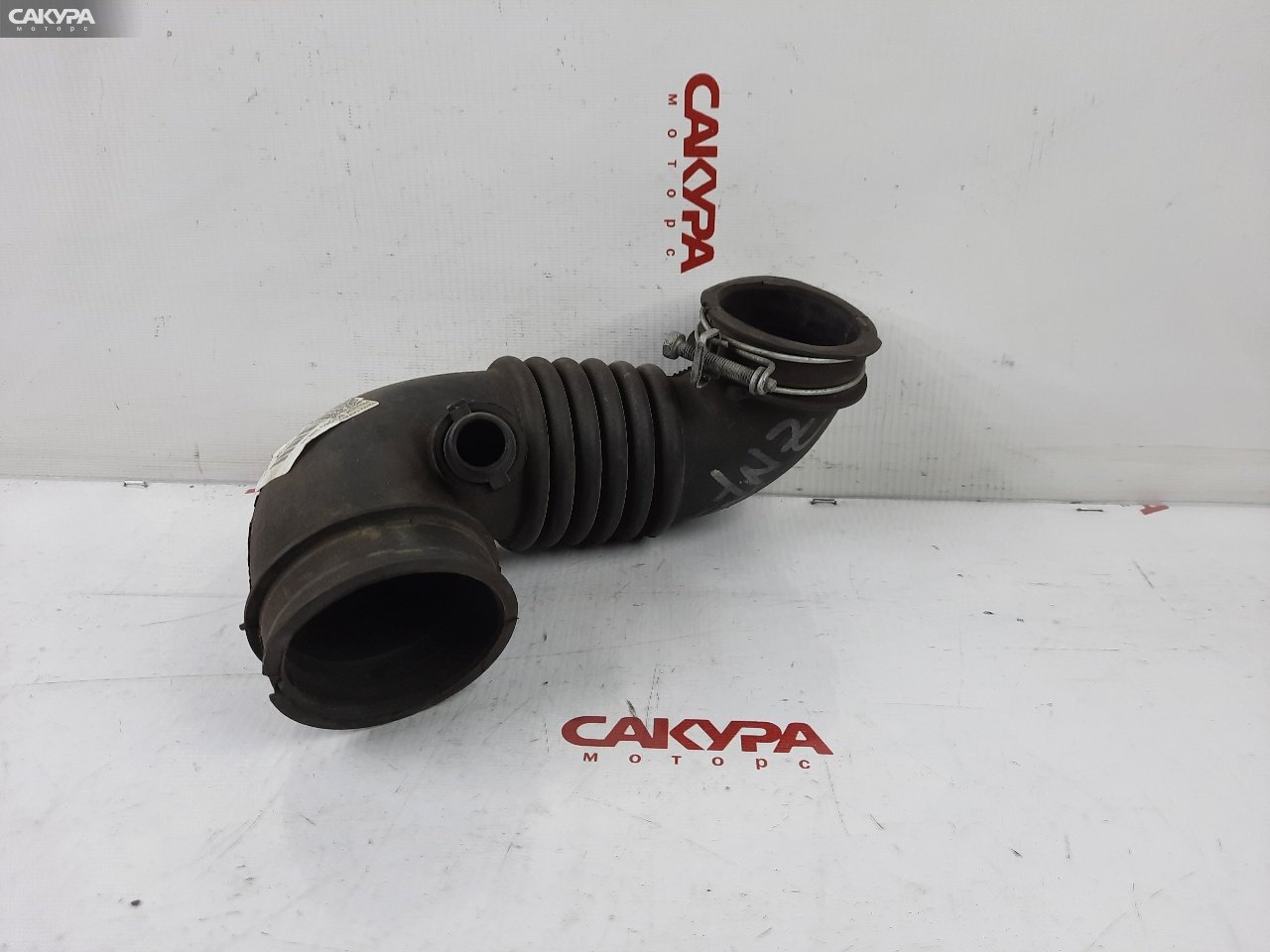Патрубок воздушного фильтра Toyota Probox NCP58G 1NZ-FE: купить в Сакура Красноярск.