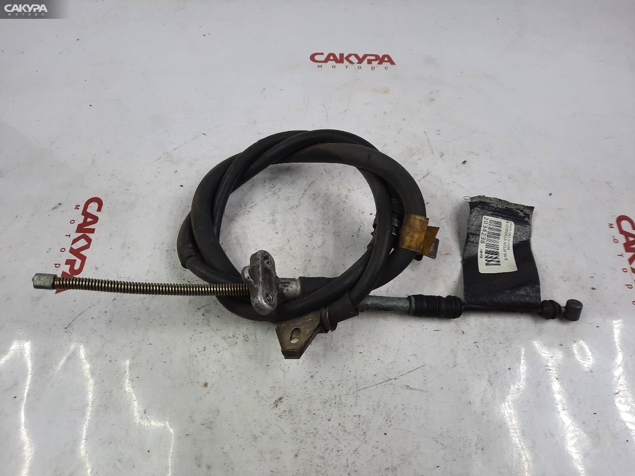 Трос ручника правый Toyota Corolla AE110 5A-FE: купить в Сакура Красноярск.