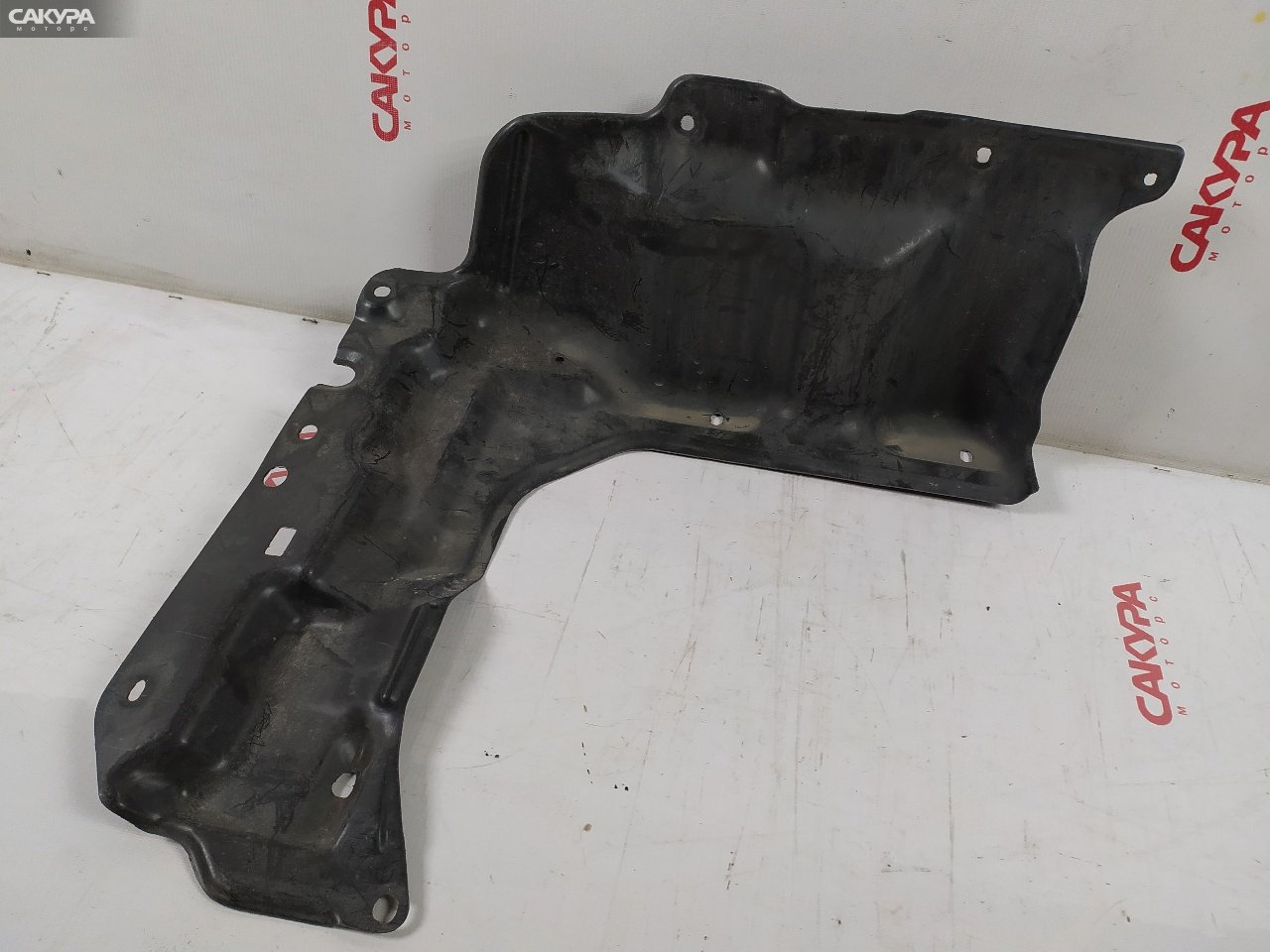 Защита ДВС правая Toyota Corolla Axio NZE141 1NZ-FE: купить в Сакура Красноярск.