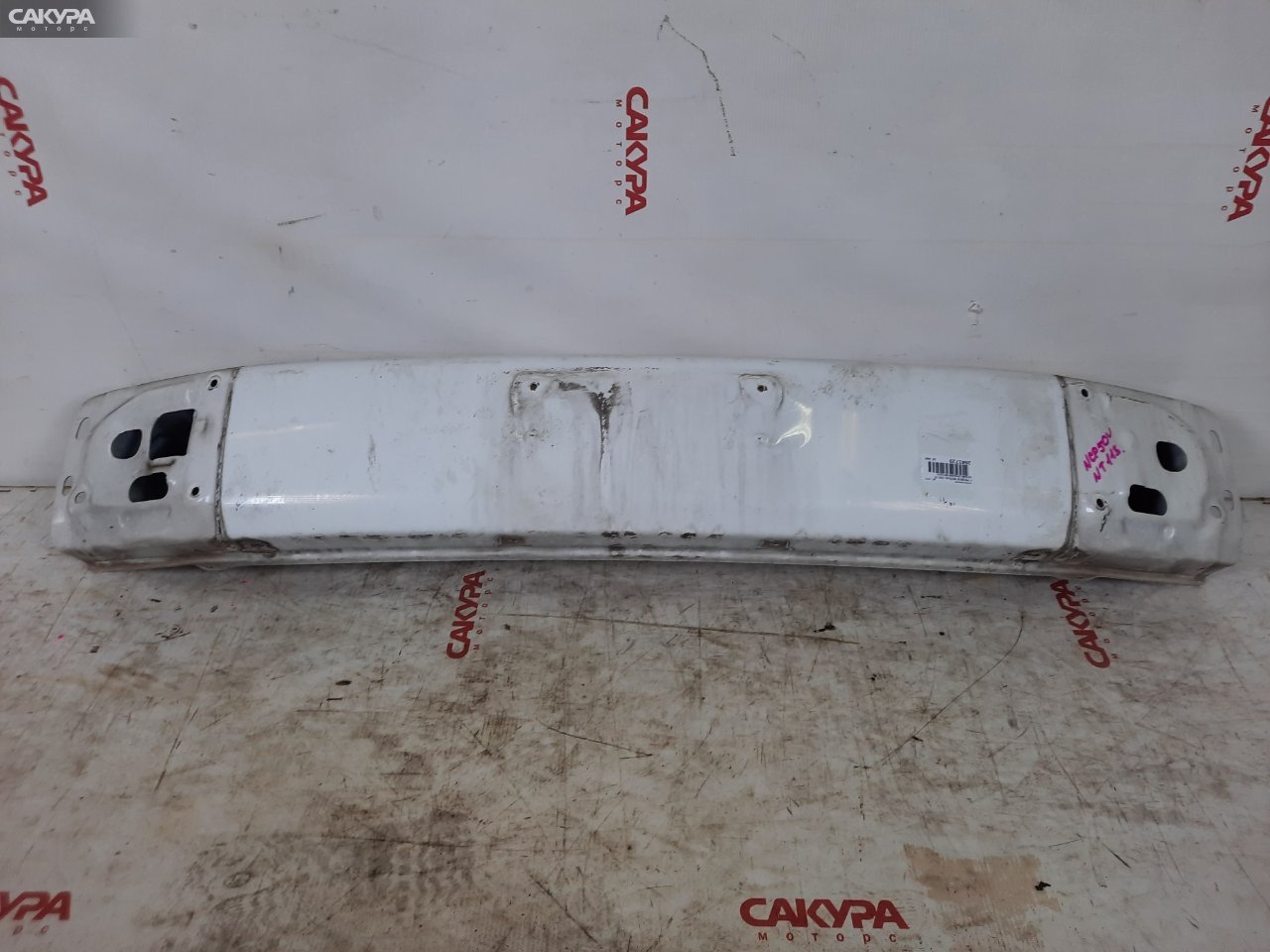 Бампер верхний передний Toyota Probox NCP50V 2NZ-FE: купить в Сакура Красноярск.