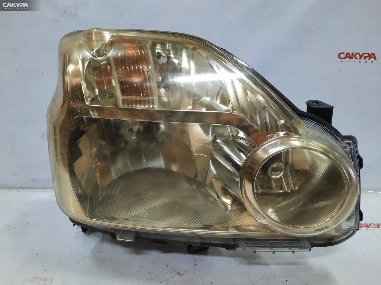 Фара правая Nissan X-TRAIL NT31 MR20DE 1785: купить в Сакура Красноярск.