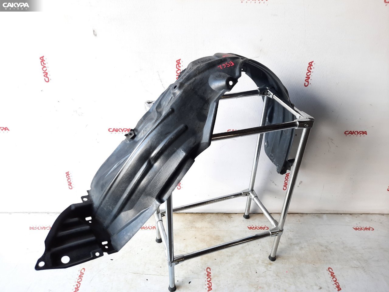 Подкрылок передний правый Toyota Ractis NCP100 1NZ-FE: купить в Сакура Красноярск.