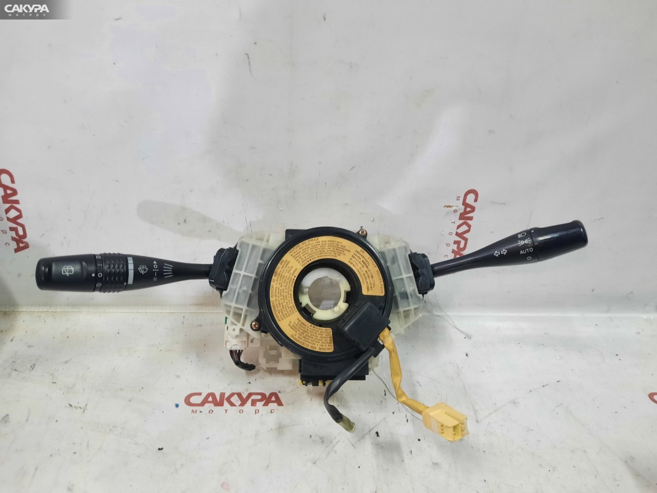 Переключатели подрулевые Mitsubishi Dion CR9W 4G63: купить в Сакура Красноярск.