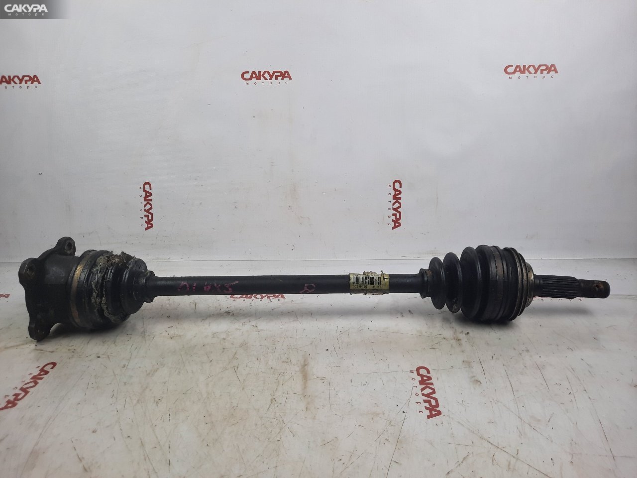 Привод задний правый Toyota RAV4 SXA10G 3S-FE: купить в Сакура Красноярск.