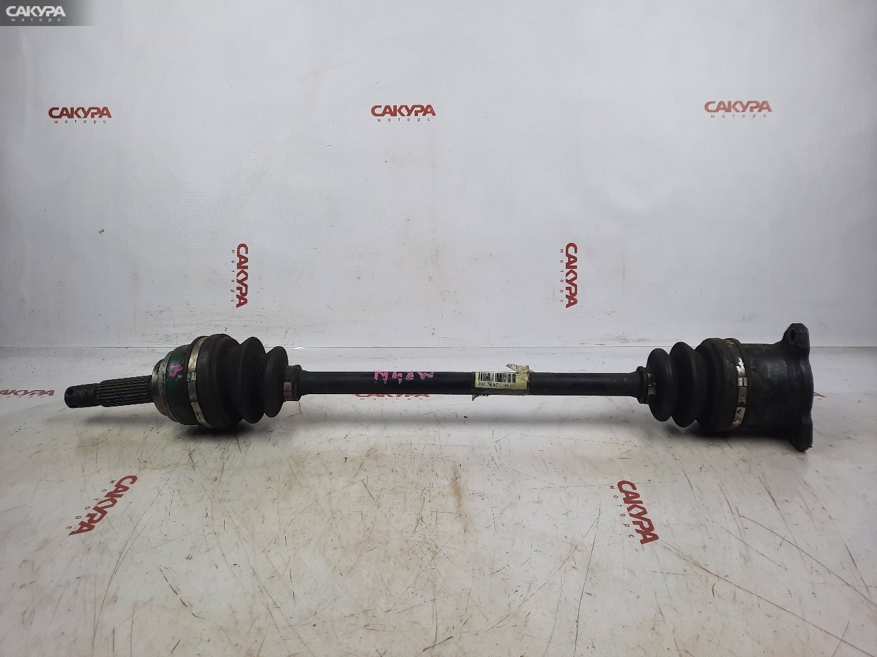 Привод задний Mitsubishi Chariot N48W 4D68-T: купить в Сакура Красноярск.
