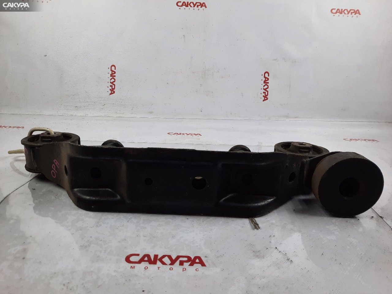 Подушка редуктора Toyota OPA ZCT15 1ZZ-FE: купить в Сакура Красноярск.