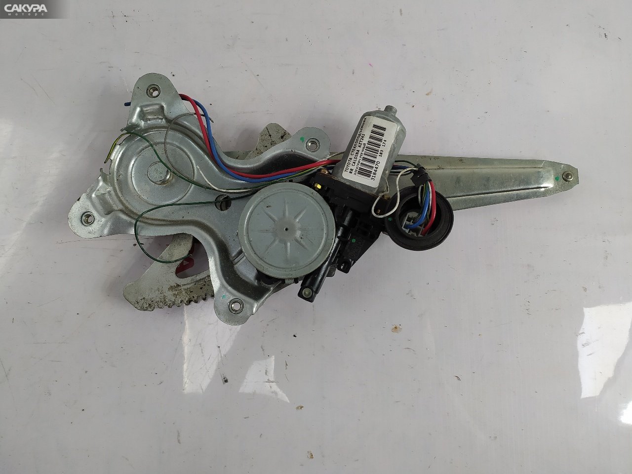 Стеклоподъемник задний правый Toyota Caldina AZT241W 1AZ-FSE: купить в Сакура Красноярск.