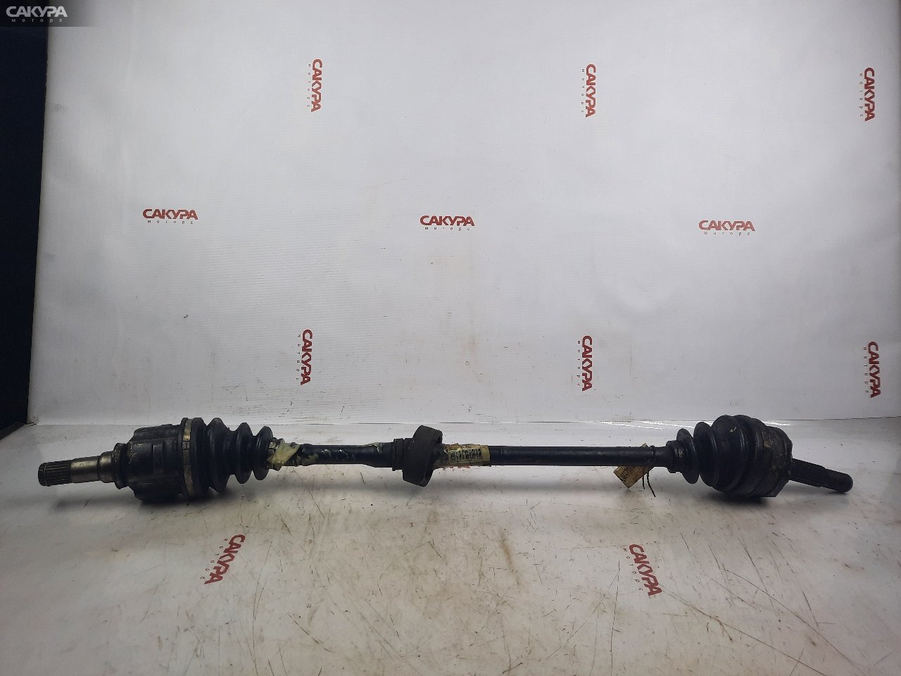 Привод передний правый Toyota Starlet EP82 4E-FE: купить в Сакура Красноярск.