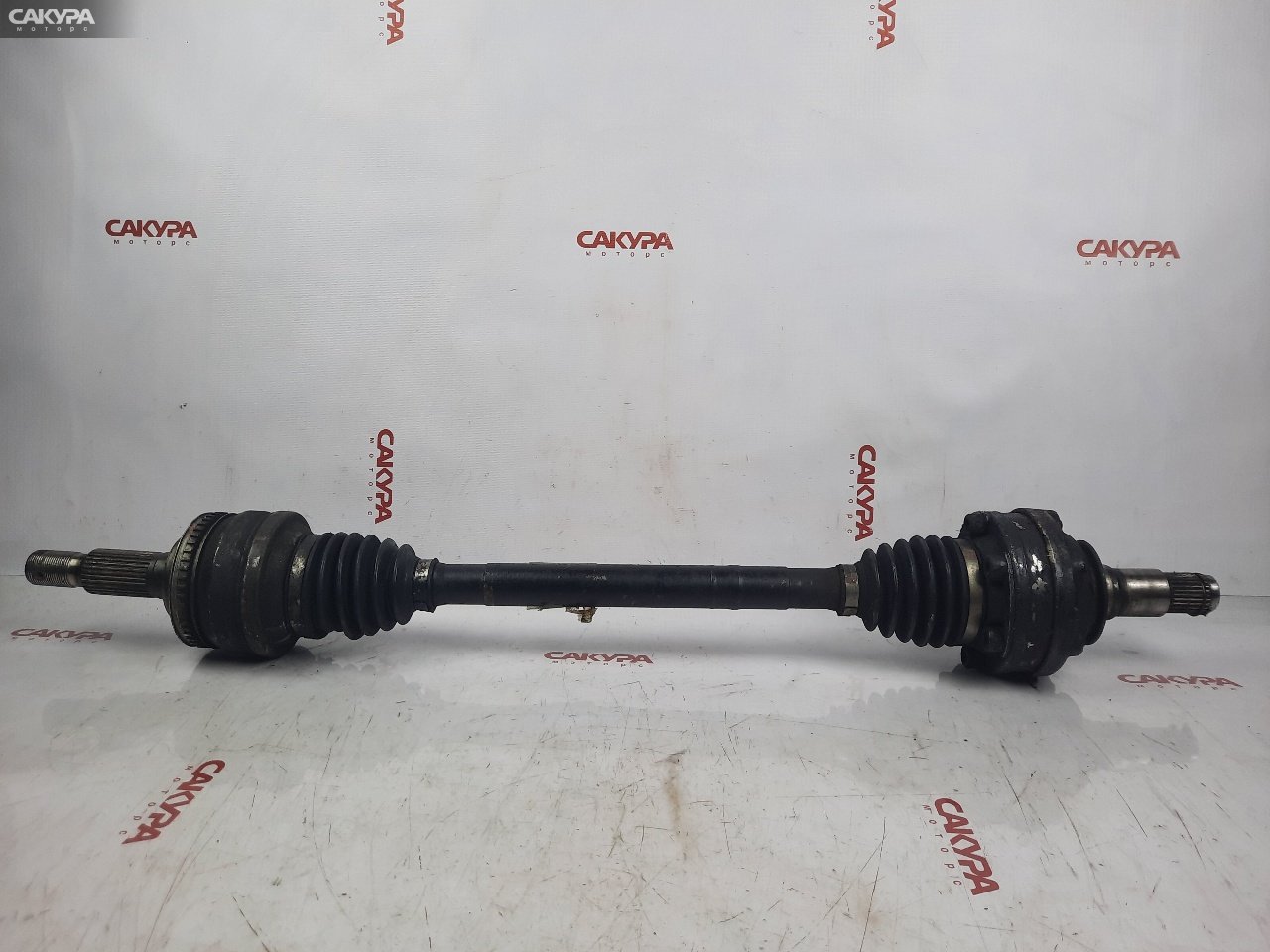 Привод задний правый Toyota Crown JZS171 1JZ-FSE: купить в Сакура Красноярск.