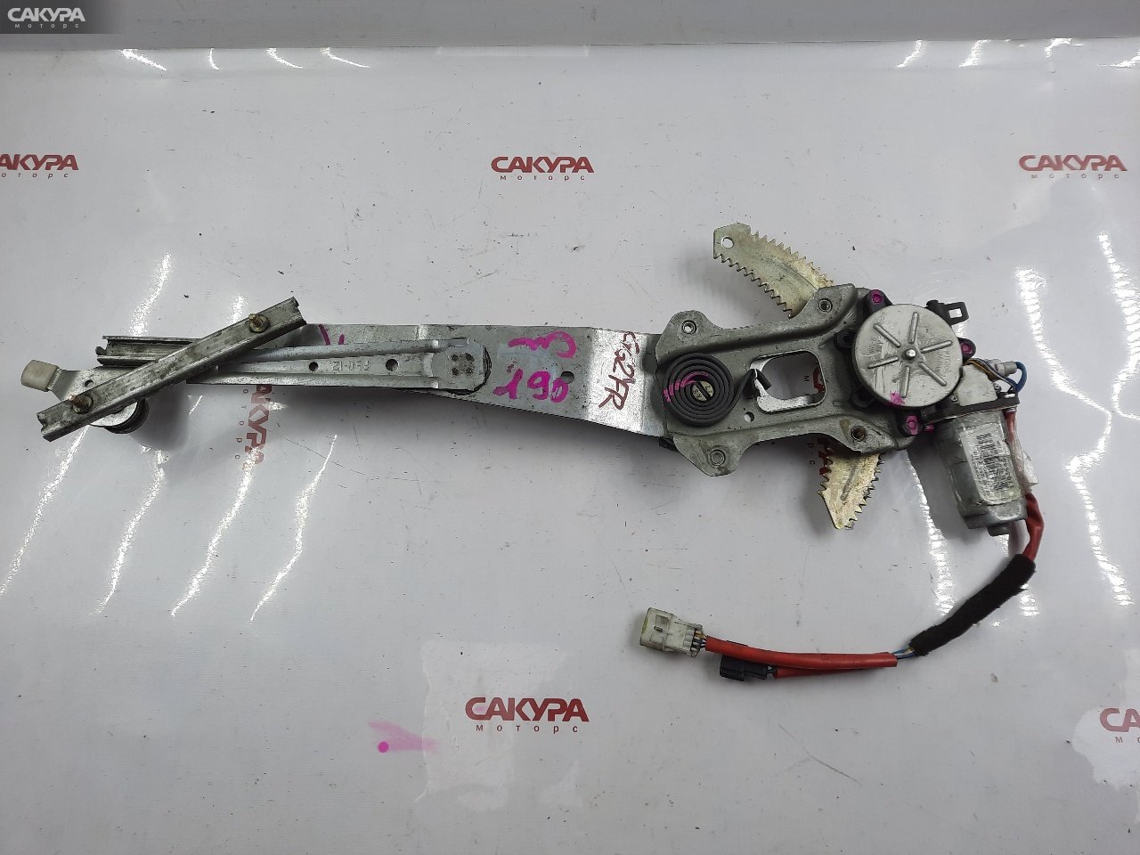 Стеклоподъемник передний правый Subaru Impreza GG2 EJ15: купить в Сакура Красноярск.